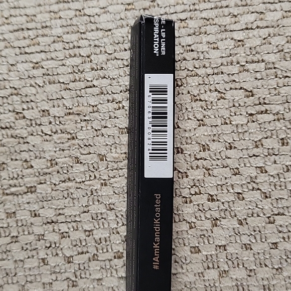 Kandi koated Inspiration- Ultimate Lip Liner - Picture 6 of 8